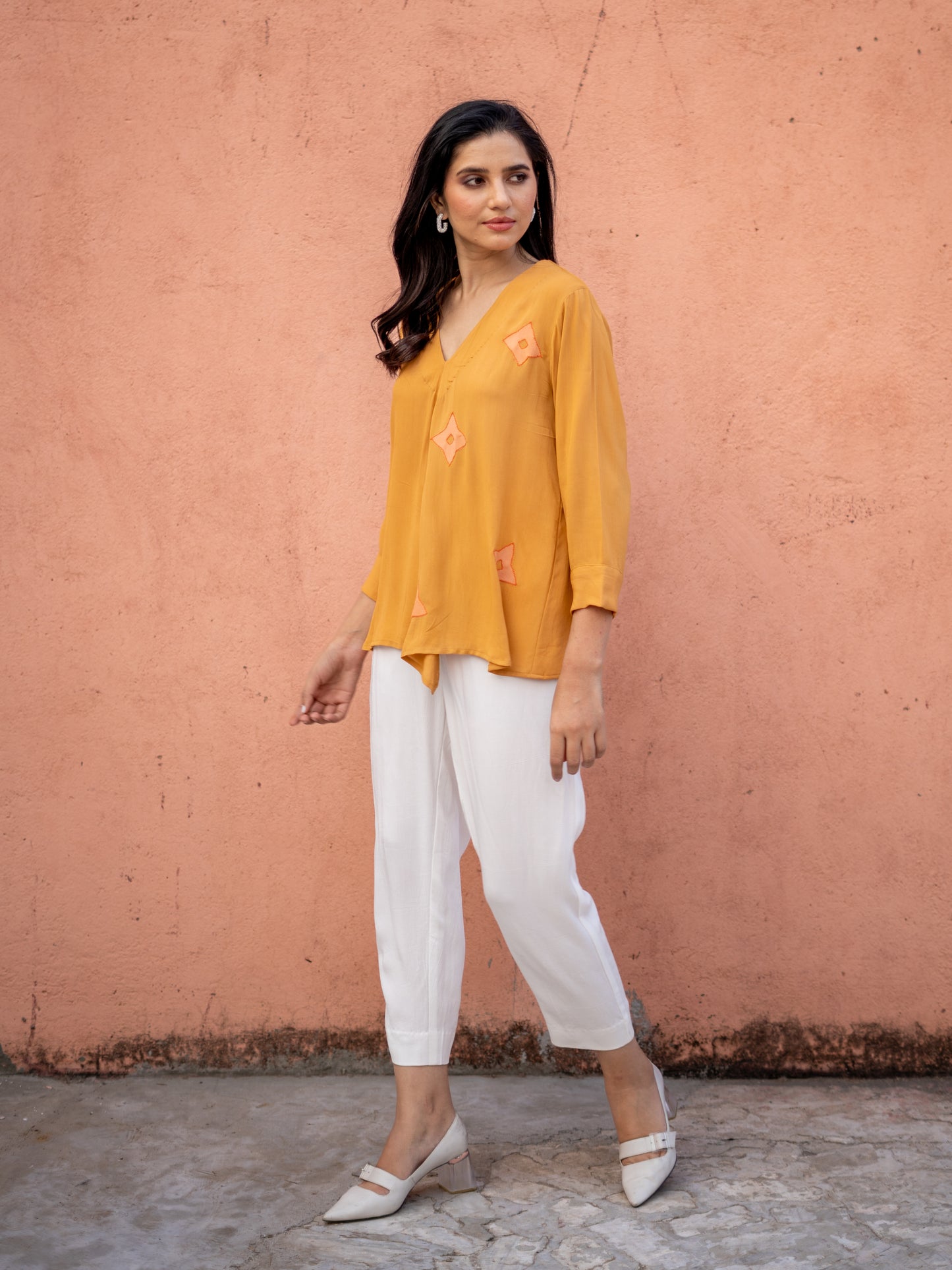 Clover Top - Ochre