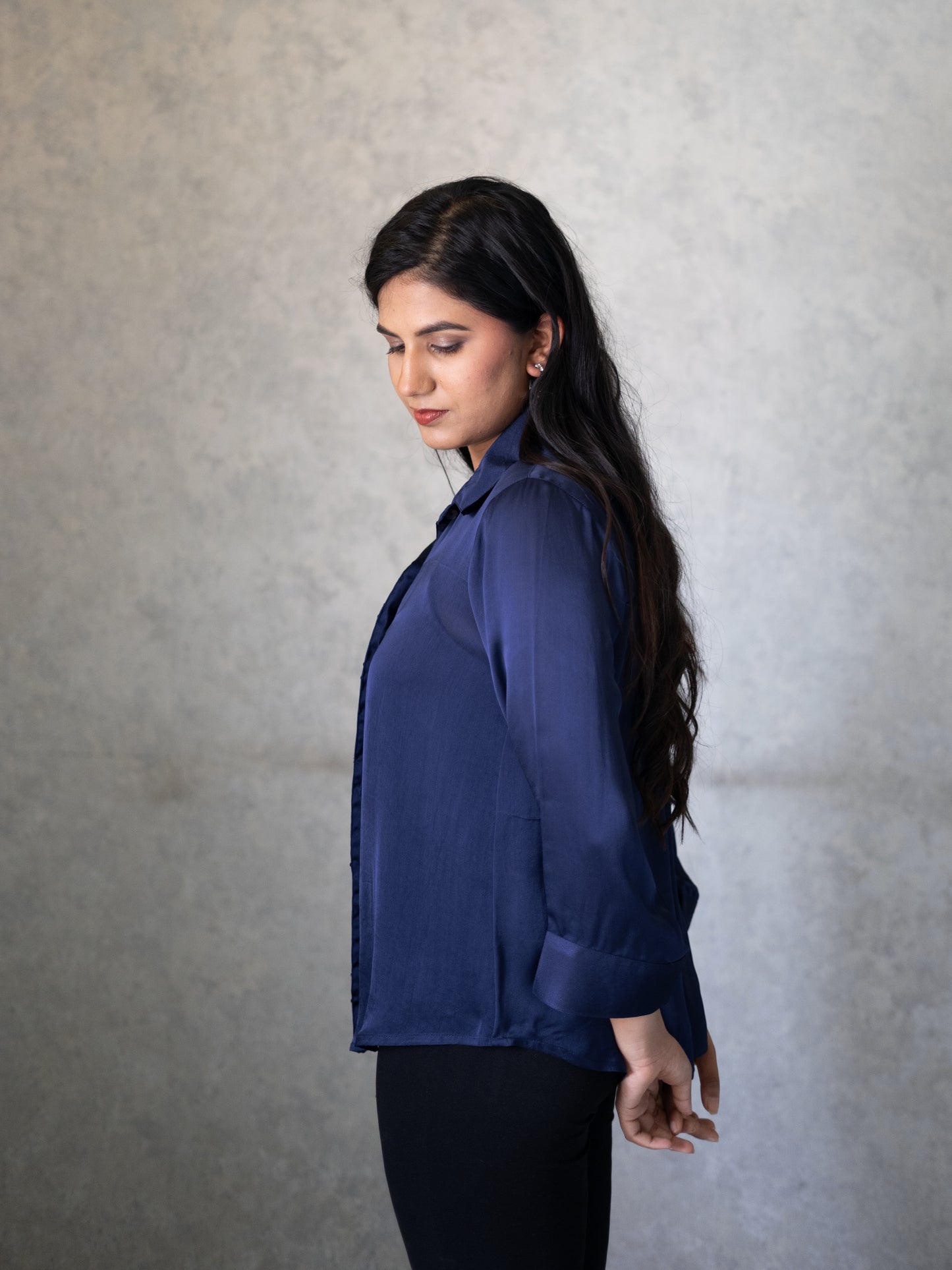 Akin Shirt - Navy Blue