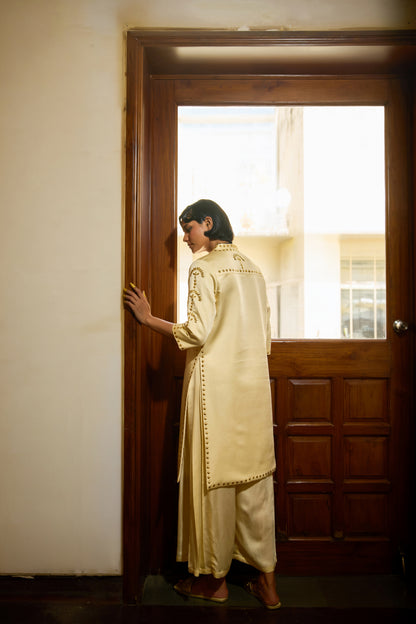 Suraj Pol Set - Ivory