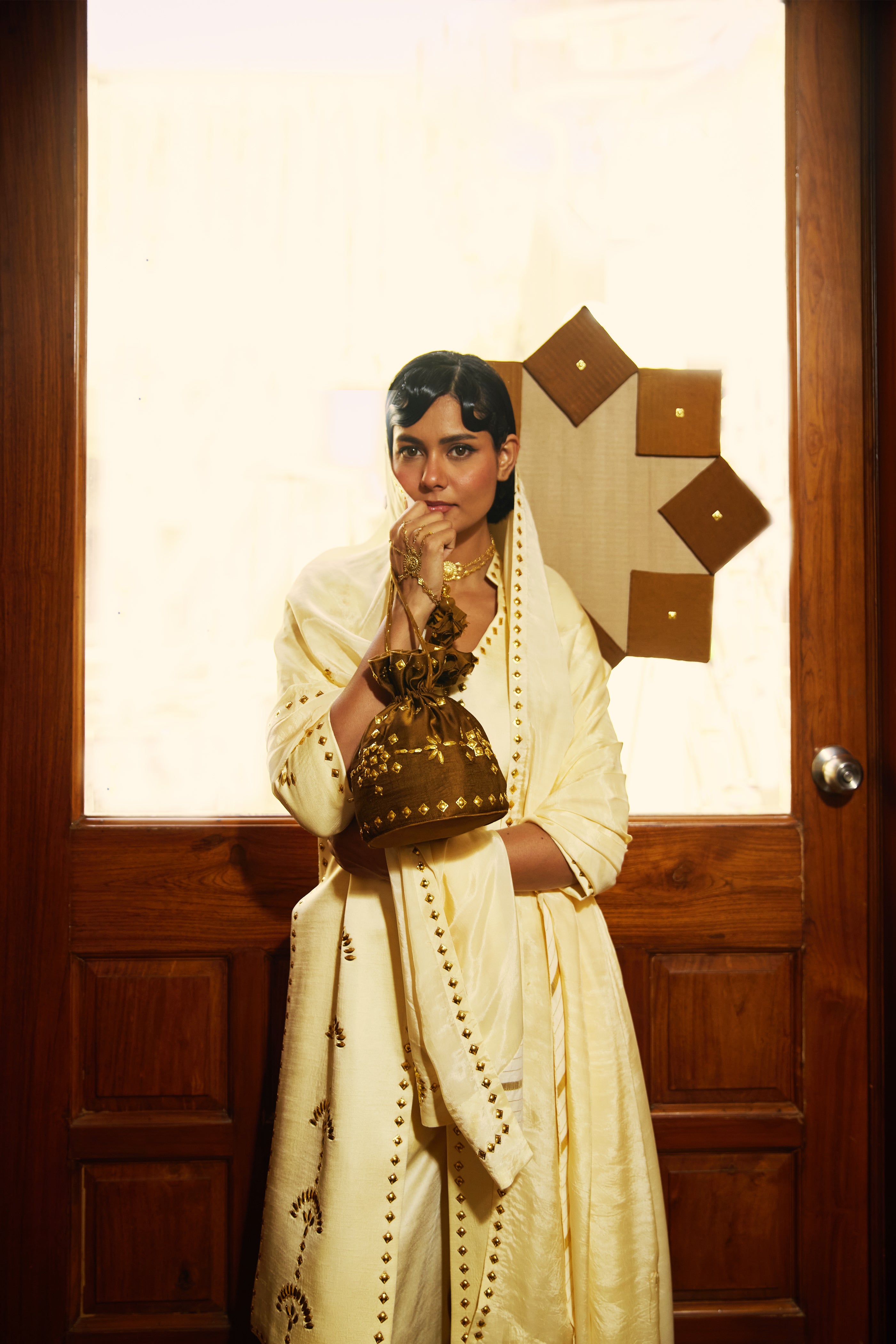 Suraj Pol Set - Ivory