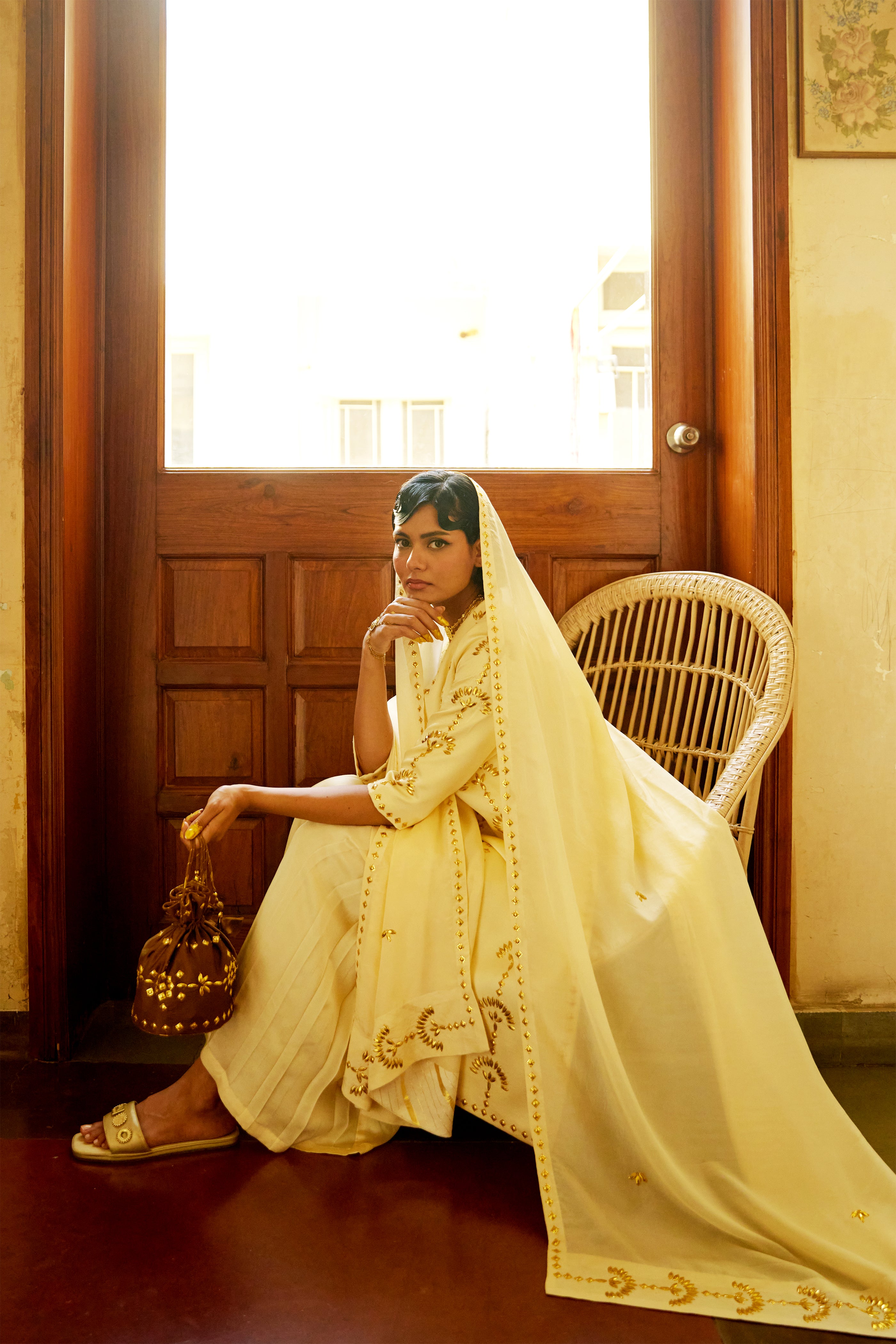 Suraj Pol Set - Ivory