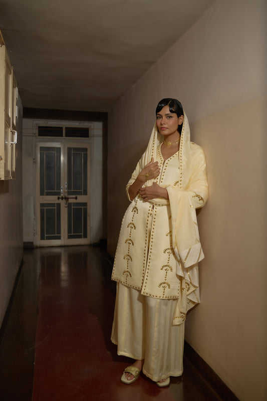Suraj Pol Set - Ivory