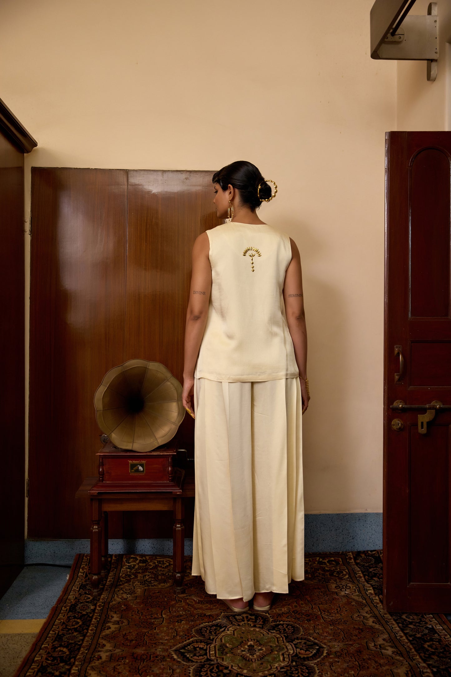 Arka Set - Ivory