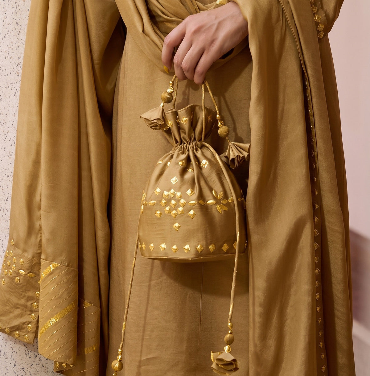 Sawai Potli Bag